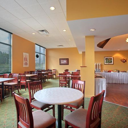 Days Inn By Wyndham Oromocto Conference Centre Restaurant foto